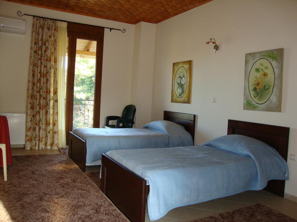 Bistola Guesthouse Vlakhokerasea Ngoại thất bức ảnh