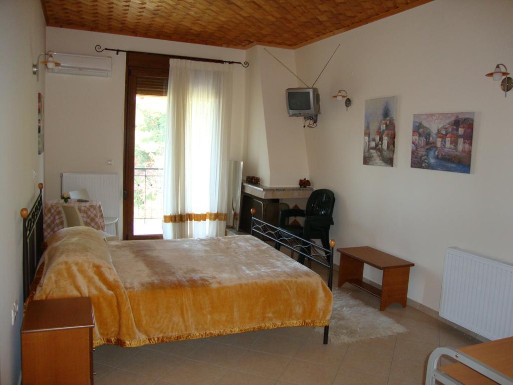 Bistola Guesthouse Vlakhokerasea Ngoại thất bức ảnh