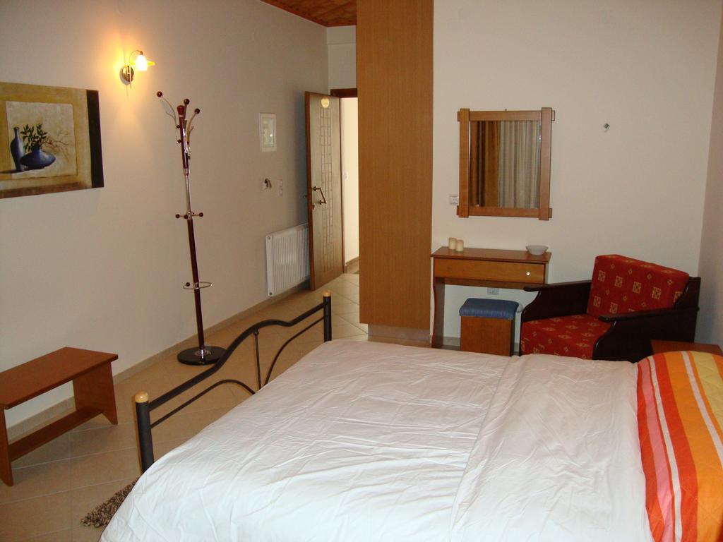 Bistola Guesthouse Vlakhokerasea Ngoại thất bức ảnh